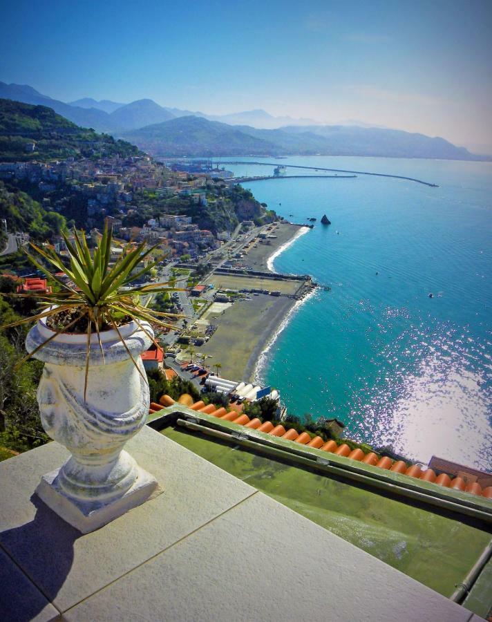 La Terrazza Sul Blu -Vista Mare- Apartment Vietri Bagian luar foto
